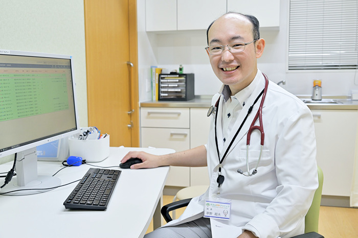 天王山草野クリニック院長　草野　超夫先生